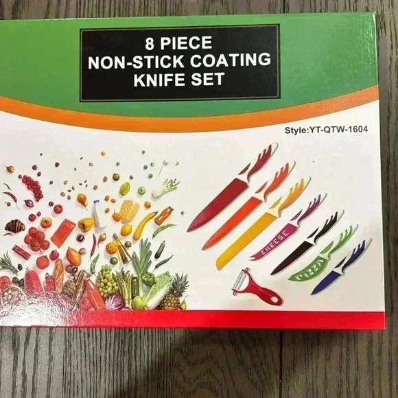 Other - 8 piece knife set, NWOT
